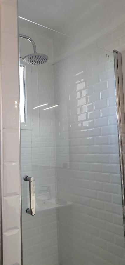 Appartement Avec Terrasse Quartier Montplaisir Arles Eksteriør bilde
