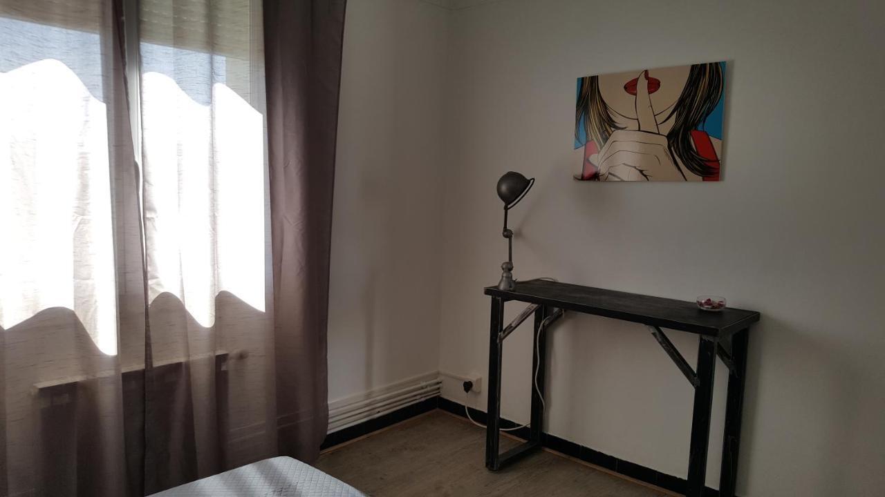 Appartement Avec Terrasse Quartier Montplaisir Arles Eksteriør bilde